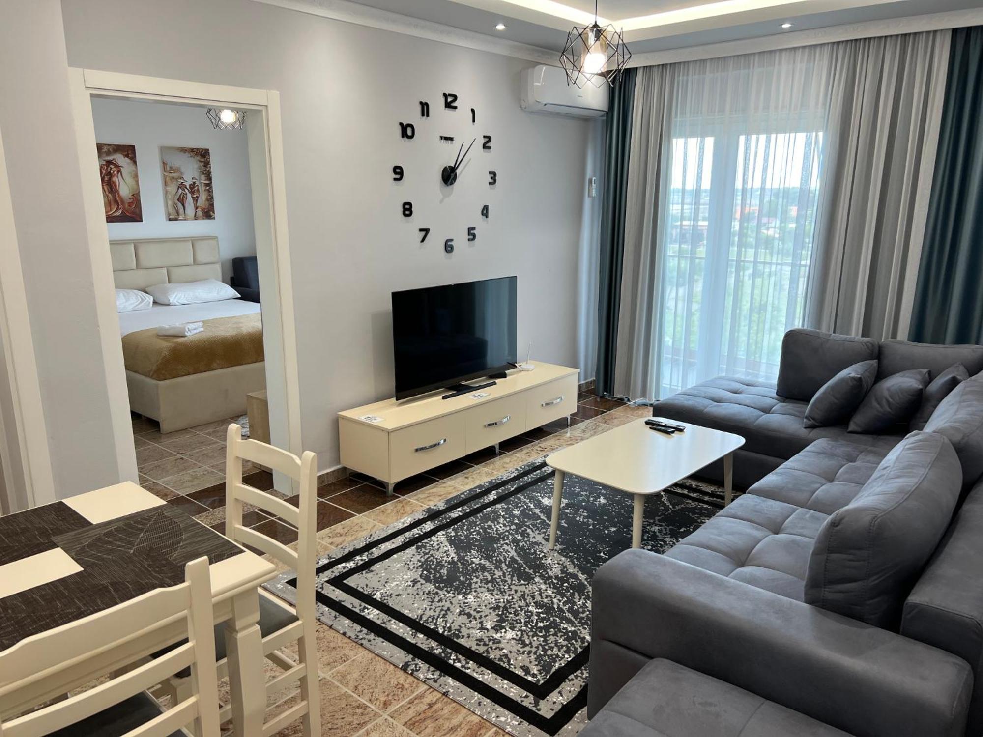 Fishta Q5 34 Apartament *